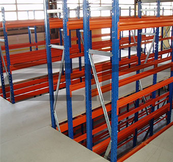 metal rack storage solutions-herk-de-stad