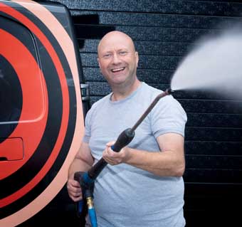 his services - handmatige industri�le schoonmaak-hulshout